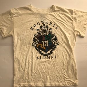 Harry Potter hogwarts alumni shirt XL